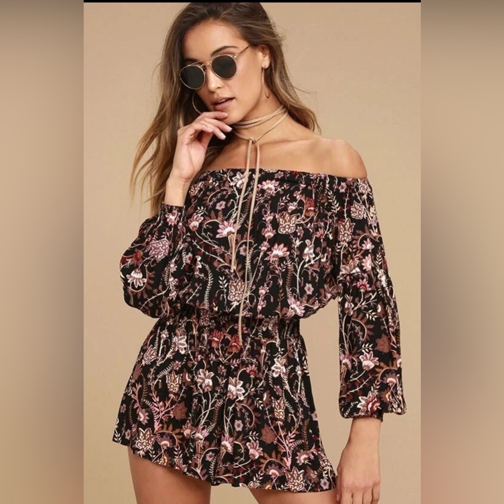 Free People Pretty and Free Bohemian Floral Short Jumpsuit Jumper Off Shoulder M